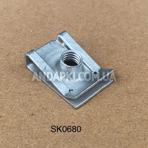 Скоба  M6 Grey 694383 Peugeot  7703046034 Renault E824116